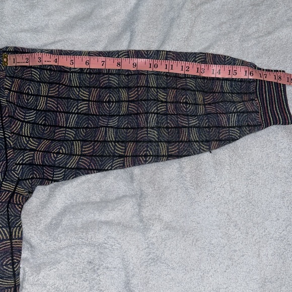 VINTAGE JHANE BARNES MENSWEAR SWEATER - Picture 8 of 9